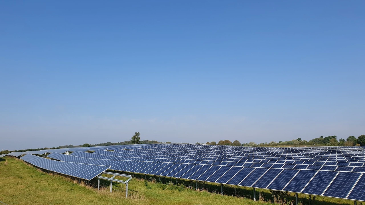Note de synthèse : Moratoire sur les énergies renouvelables terrestres 